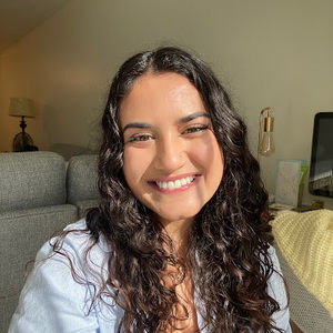 Meet your Posher, Nicole